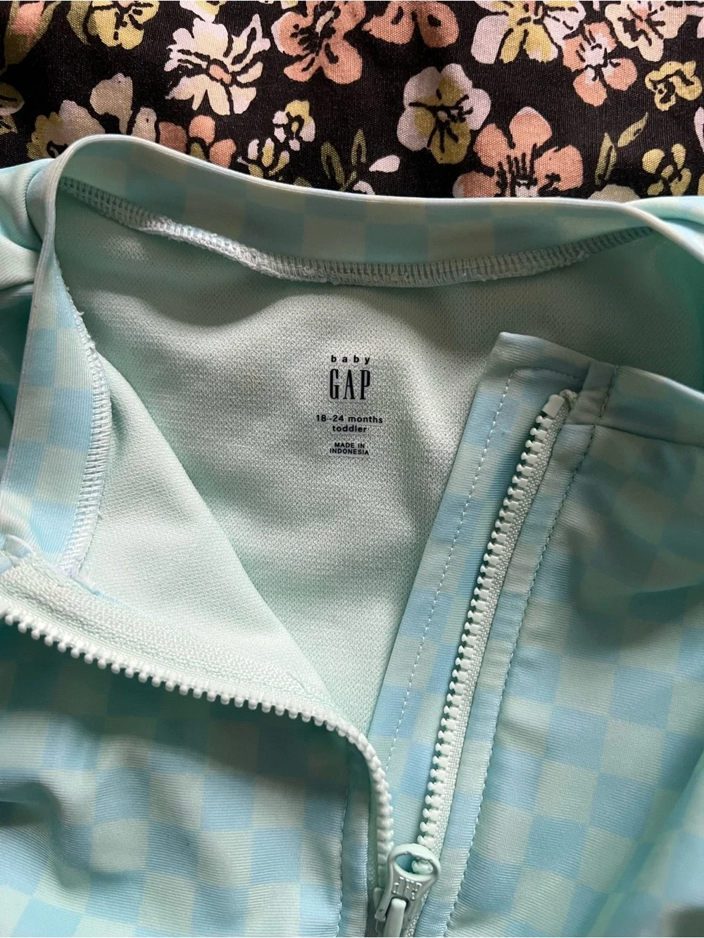 GAP checked pattern